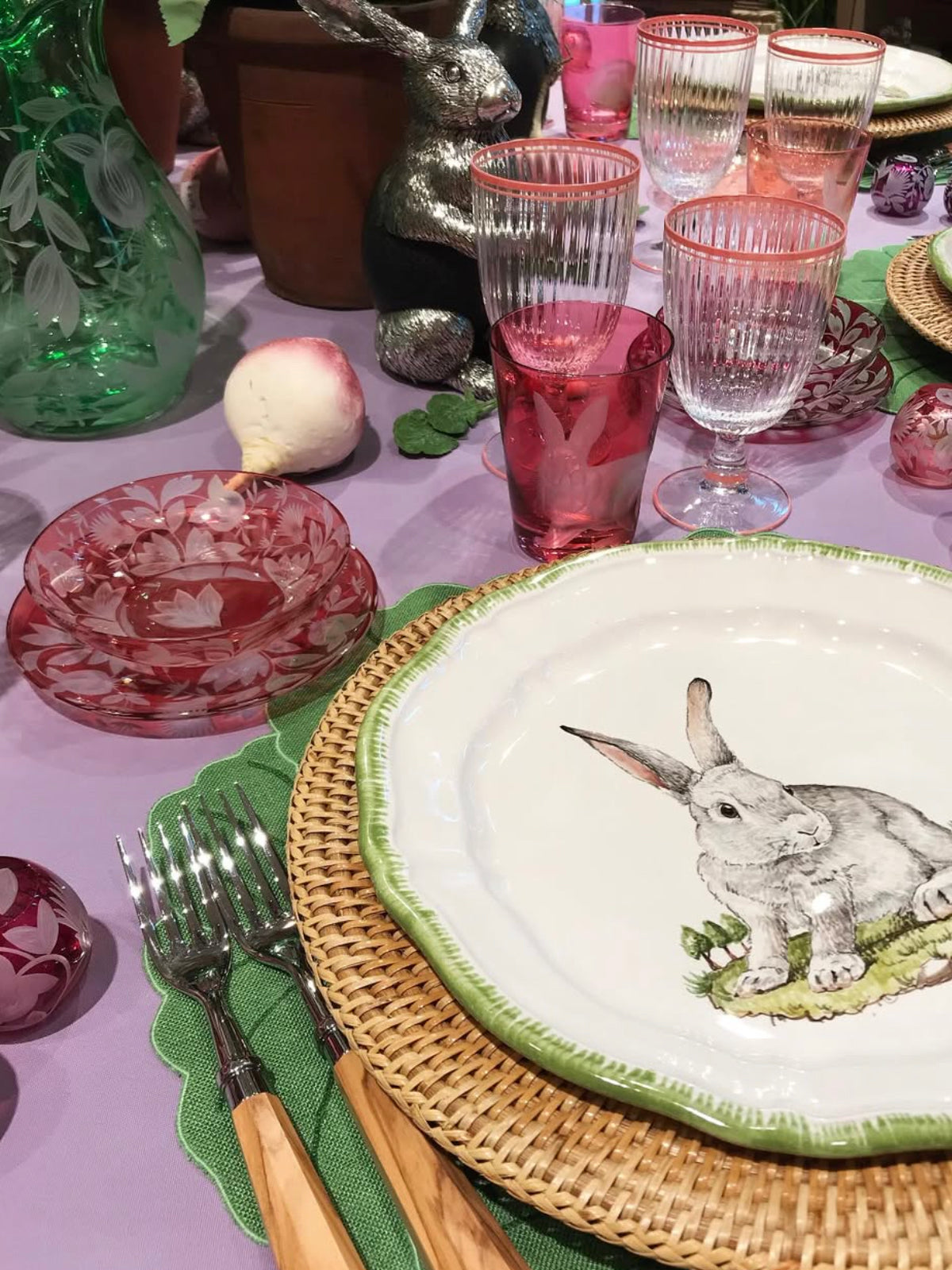 <b>Barnyard Rabbit</b><br>Tumbler in Fuchsia