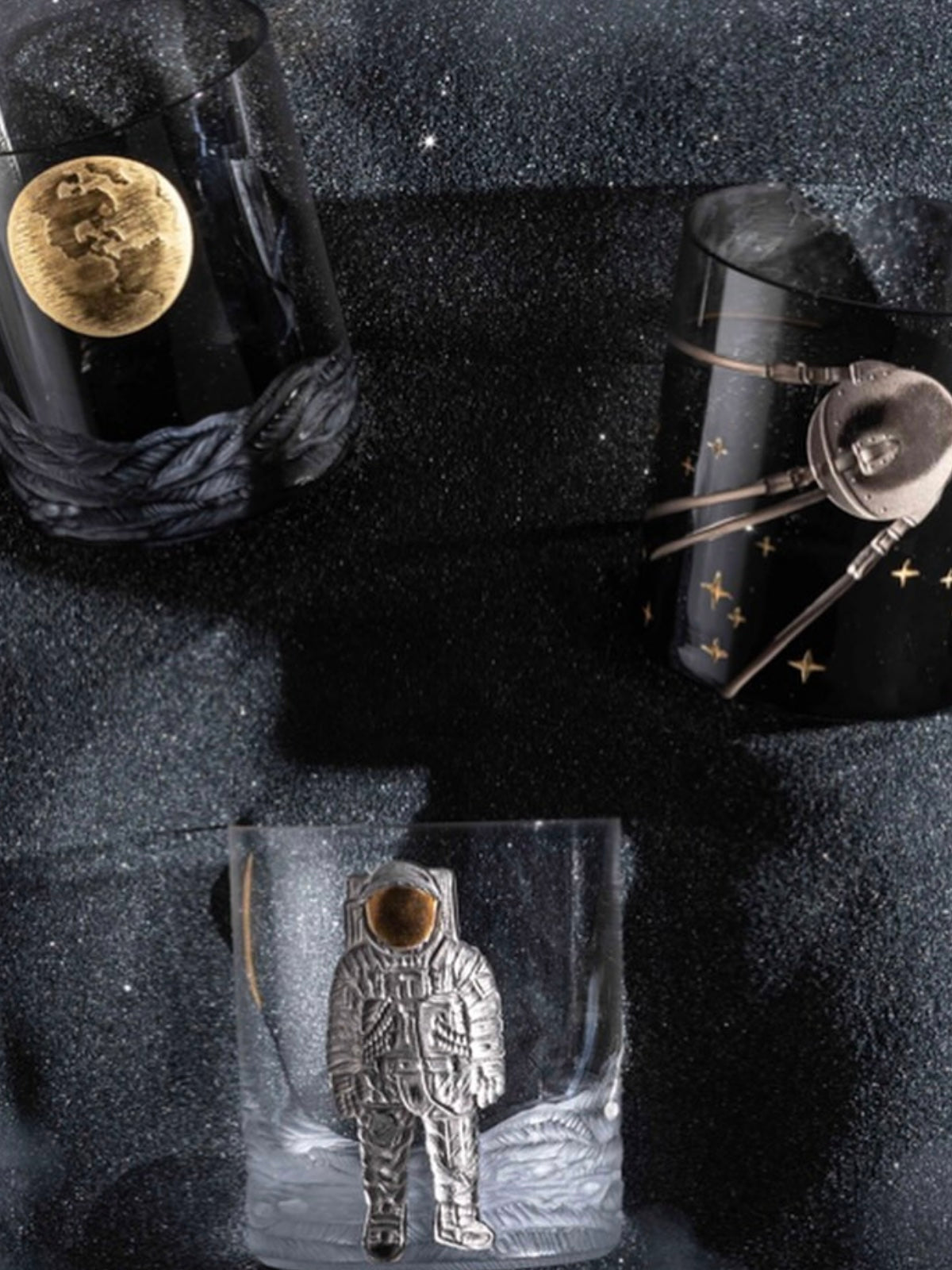 <b>Space Race</b><br>Double Old Fashioned Gilded